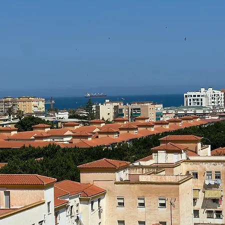 Apartment 3 Bedrooms With The Sea View Malaga