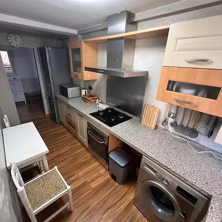 Apartment 3 Bedrooms With The Sea View